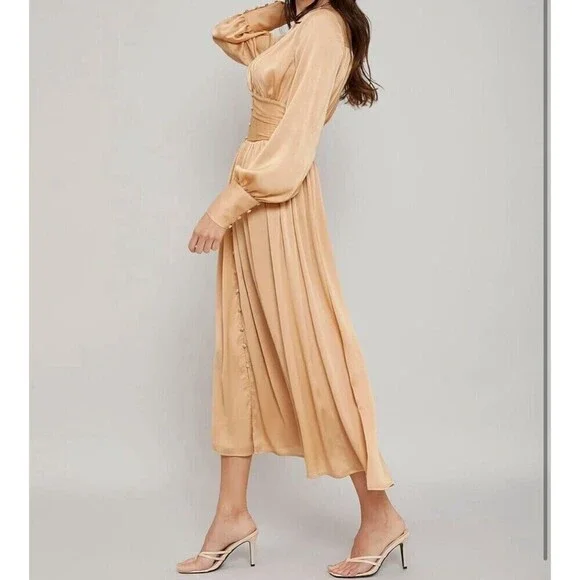 Maxi dress modern ball women gowns gold casual romantic chic flowy MoftL.  Women
